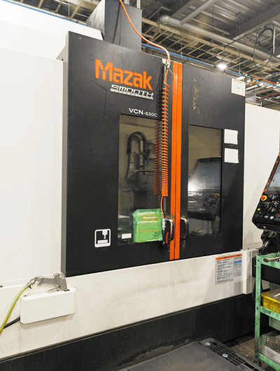 マシニングセンター　写真